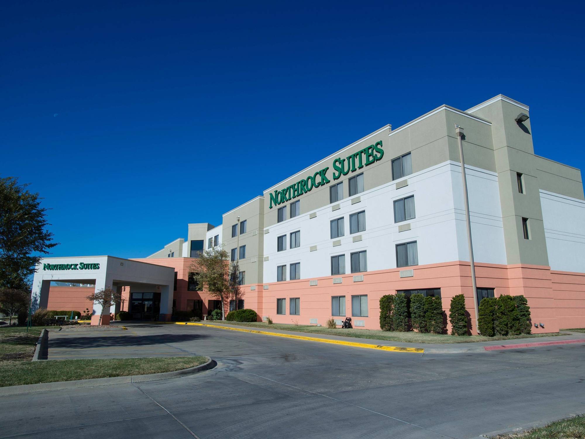 Comfort & Hotel Wichita