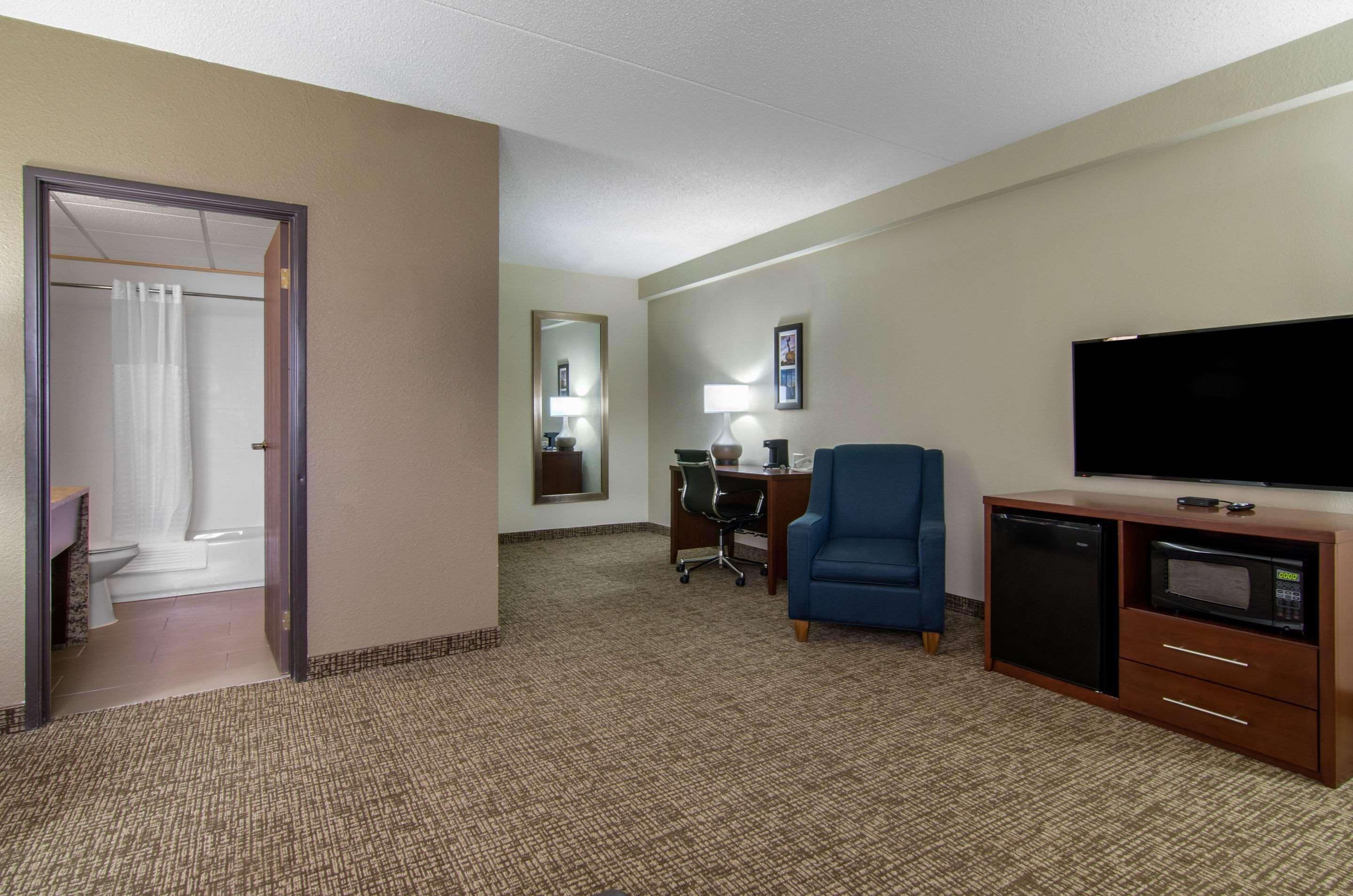 Hotel Comfort & 3*