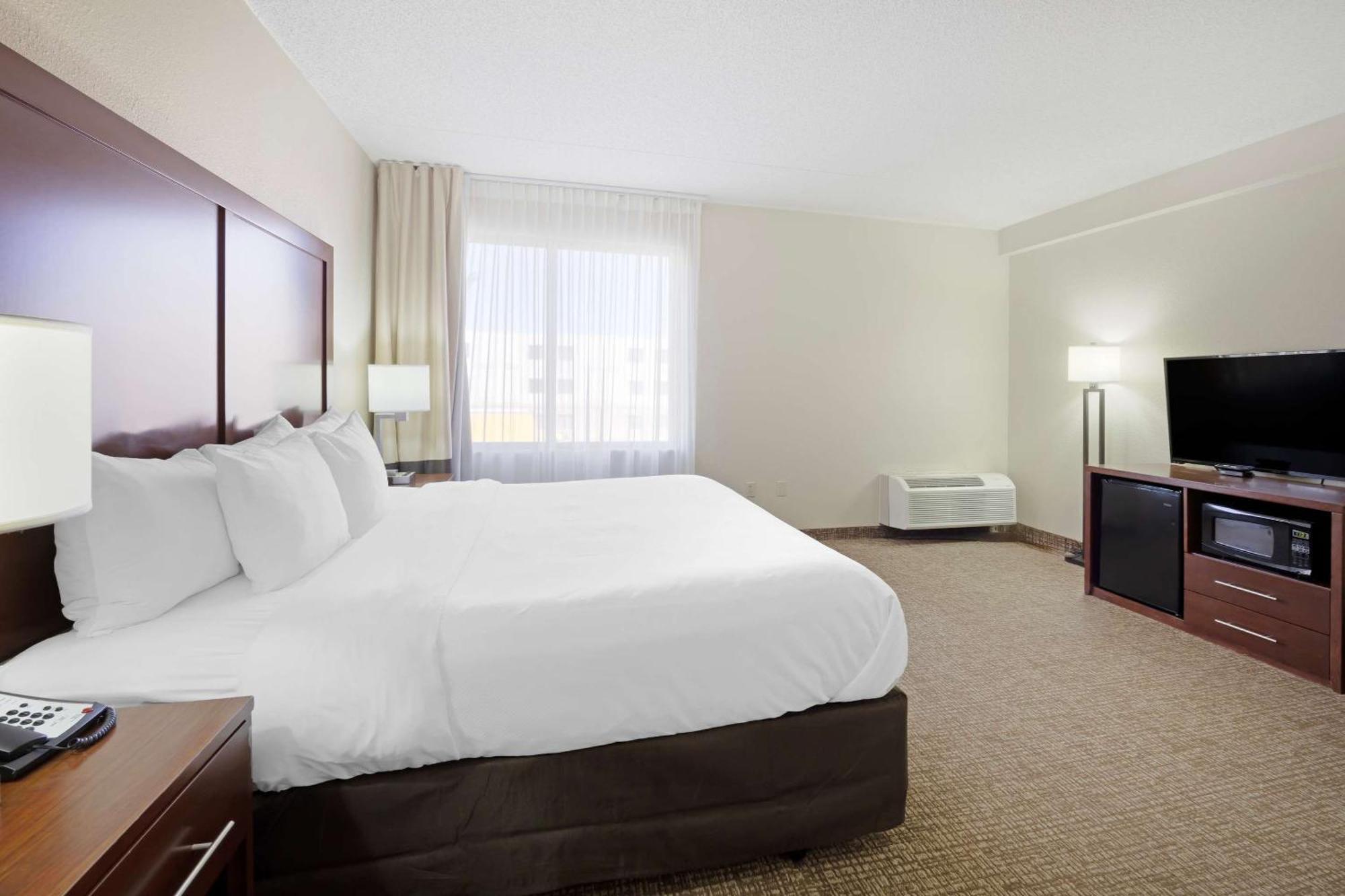 Hotel Comfort & Wichita
